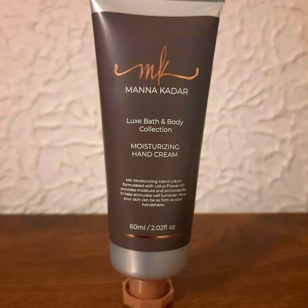 Manna Kaden Moisturizing Hand Cream